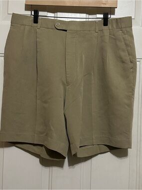 Sette Ponti  Howard  Bermuda Shorts Khaki Men's 38 Inseam 9” EUC